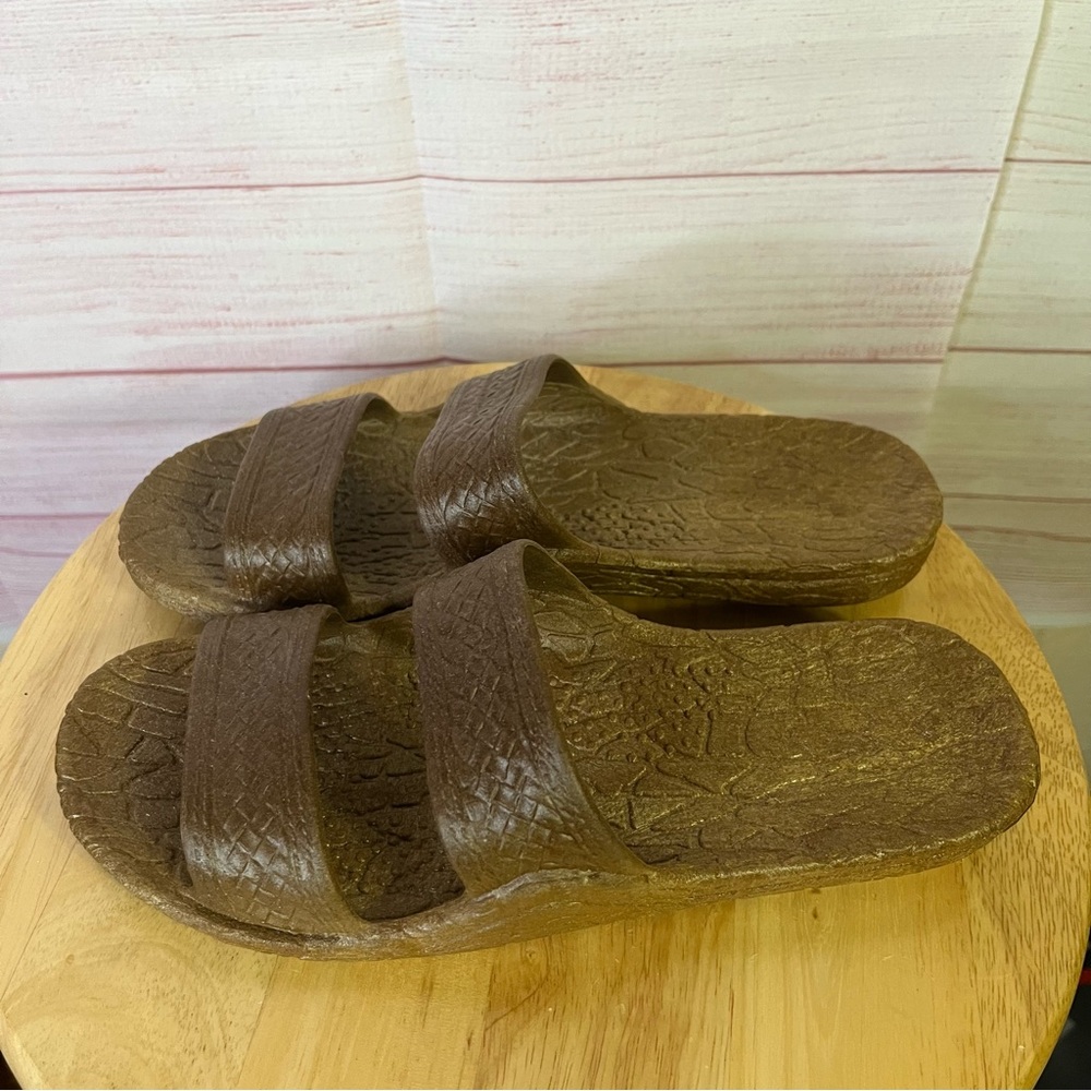 Pali Hawaii‎ Slip On Sandals Size 8